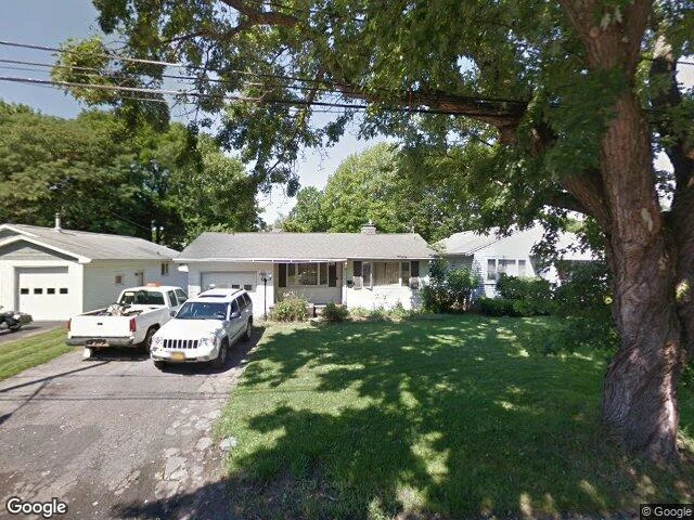 House image located at Syracuse, NY 13206