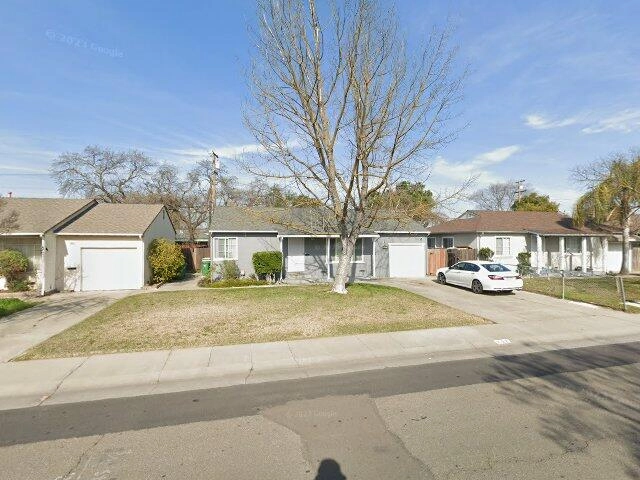 House image located at Glasford, IL 61533