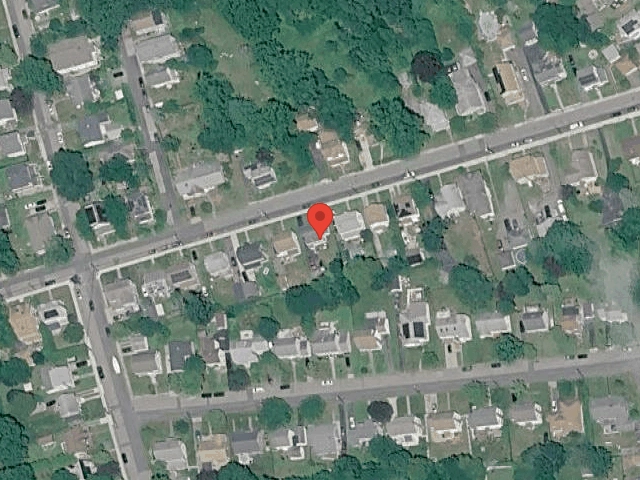 House image located at New London, CT 06320