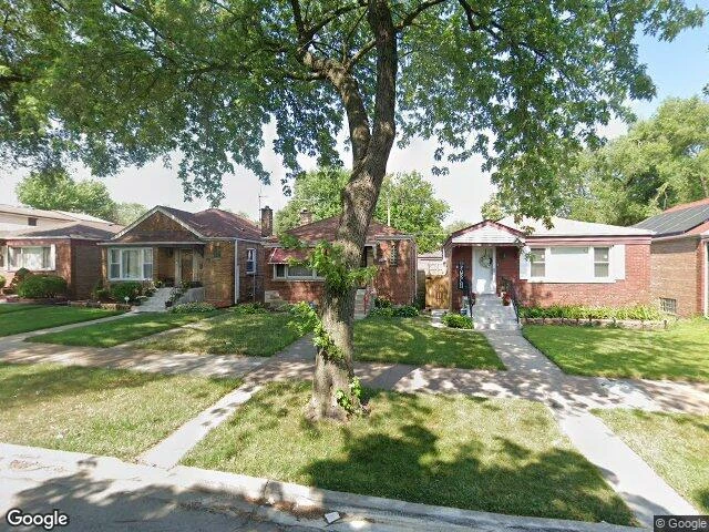 House image located at Chicago, IL 60628