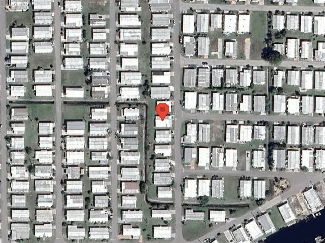 House image located at North Fort Myers, FL 33917