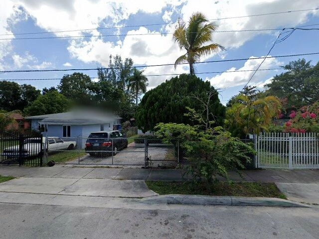 House image located at Miami, FL 33127