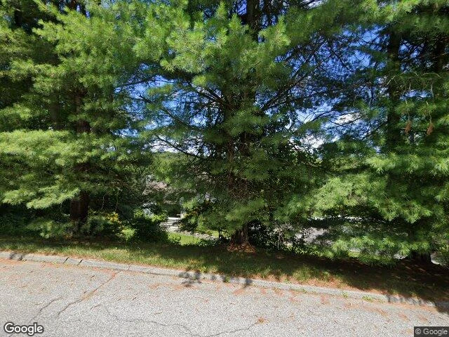 House image located at Mahopac, NY 10541