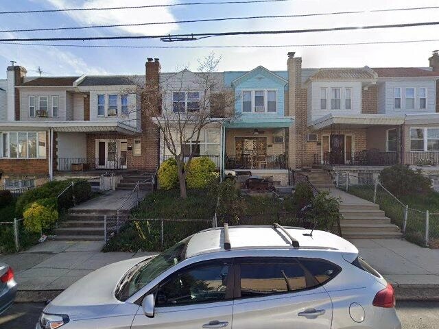 House image located at Philadelphia, PA 19153