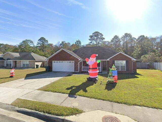 House image located at Hinesville, GA 31313