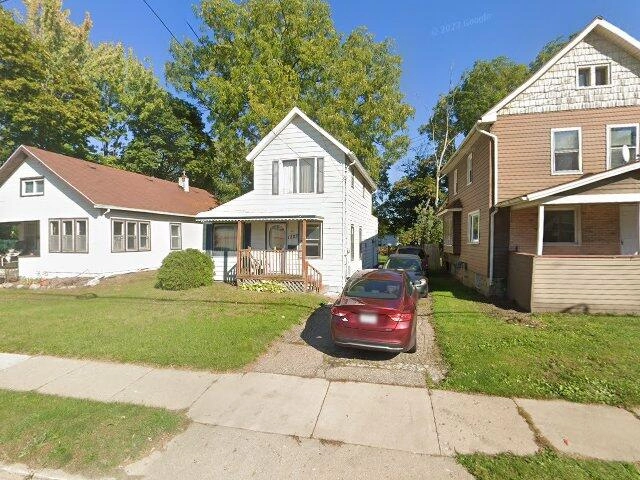 House image located at Lansing, MI 48915