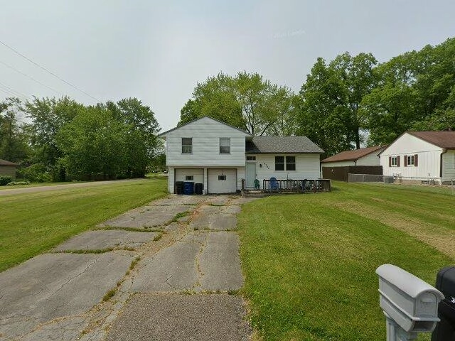 House image located at Warren, OH 44484