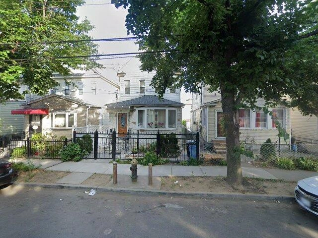 House image located at Jamaica, NY 11435