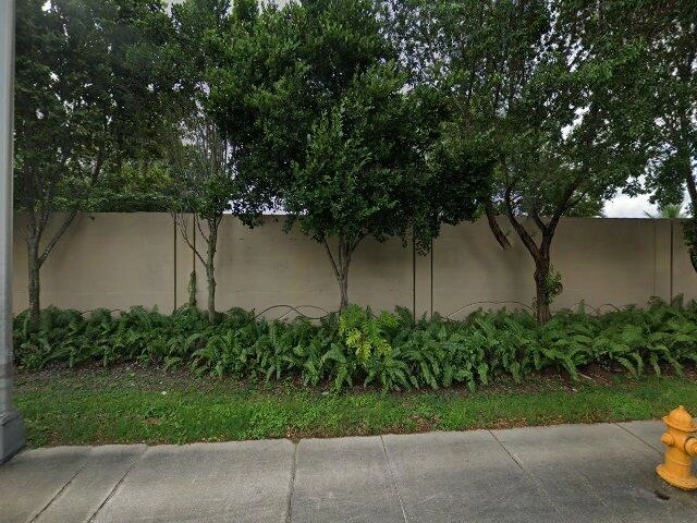 House image located at Miami, FL 33178