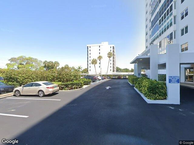 House image located at Saint Petersburg, FL 33711