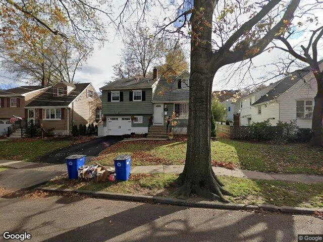 House image located at Ridgefield, NJ 07657