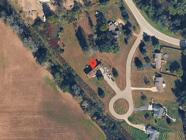 House image located at Lapeer, MI 48446