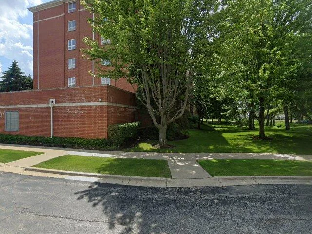 House image located at Wheeling, IL 60090