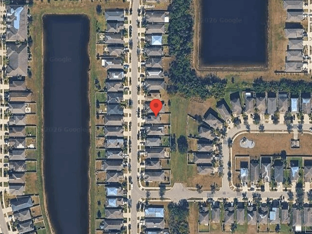 House image located at Ruskin, FL 33570