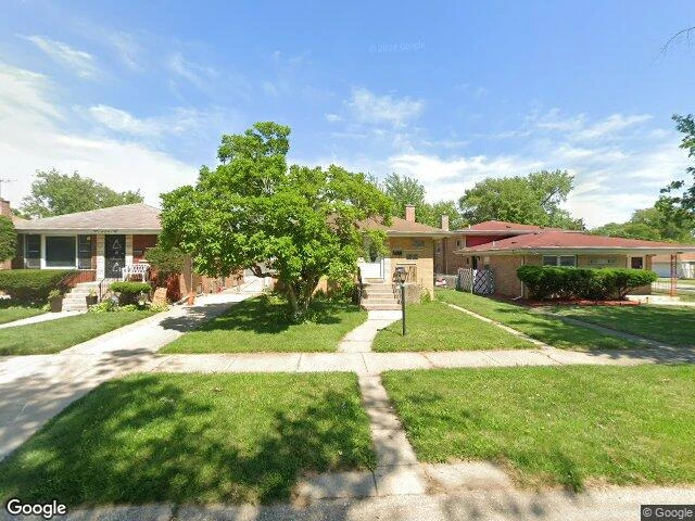 House image located at Dolton, IL 60419