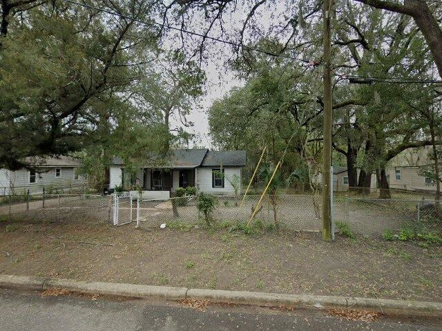 House image located at Jacksonville, FL 32208