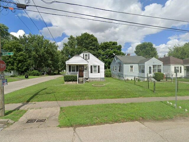 House image located at Louisville, KY 40215