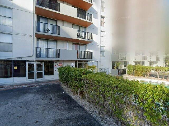 House image located at Miami, FL 33162