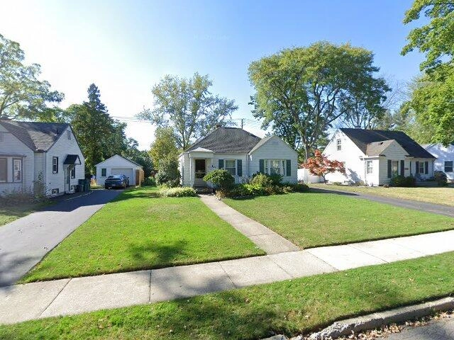 House image located at Berkley, MI 48072