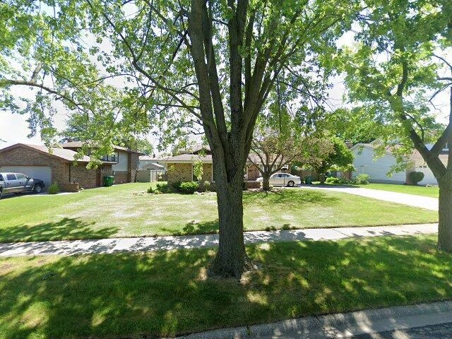 House image located at Munster, IN 46321