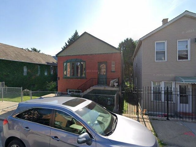 House image located at Chicago, IL 60608