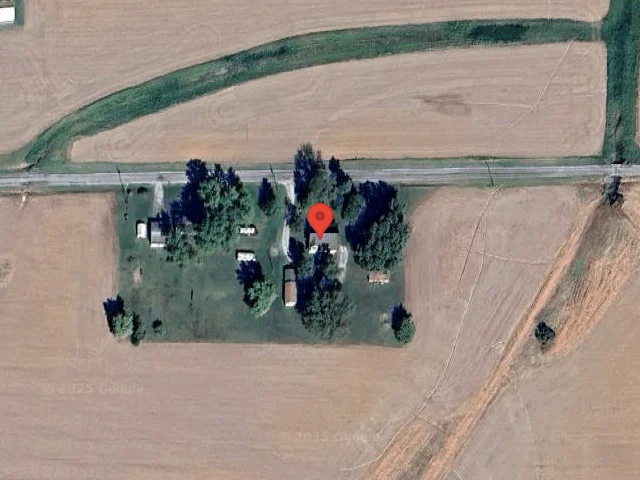 House image located at Carlyle, IL 62231