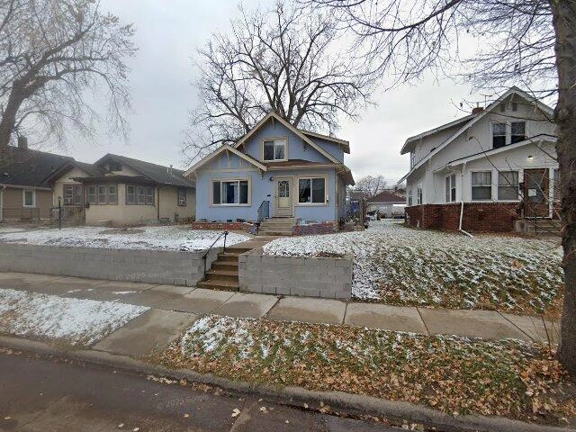 House image located at Minneapolis, MN 55411