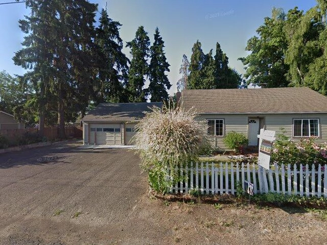 House image located at Canby, OR 97013