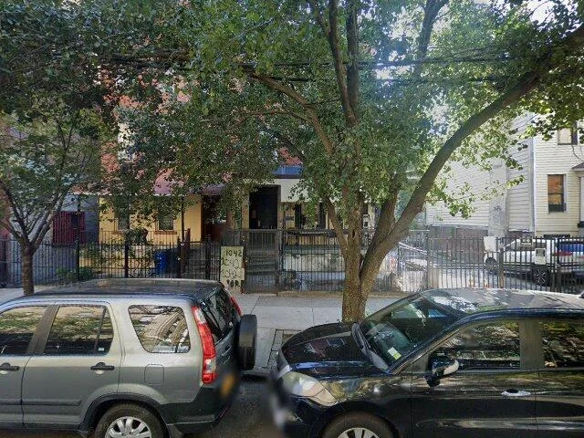 House image located at Bronx, NY 10452