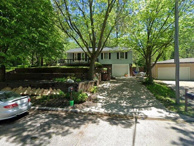 House image located at Minneapolis, MN 55432