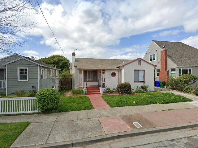 House image located at Richmond, CA 94804