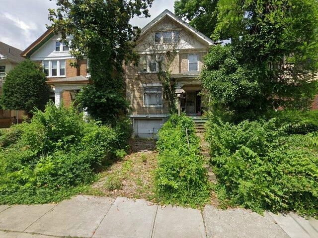 House image located at Cincinnati, OH 45220