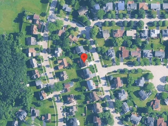House image located at Carpentersville, IL 60110