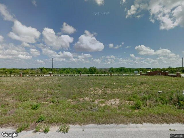 House image located at Dundee, FL 33838