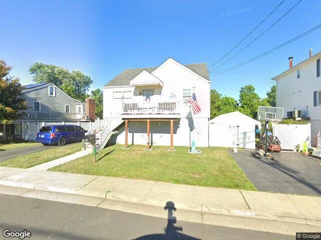 House image located at Keyport, NJ 07735