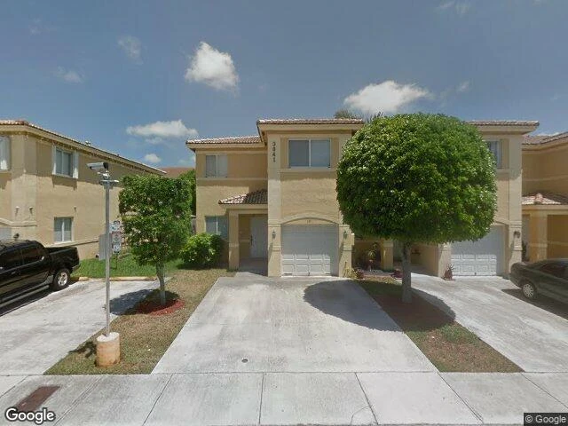 House image located at Miami, FL 33185