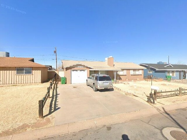 House image located at Winslow, AZ 86047