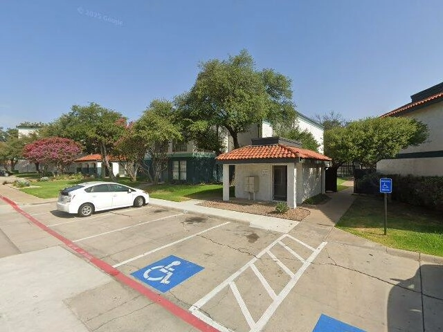 House image located at Arlington, TX 76010