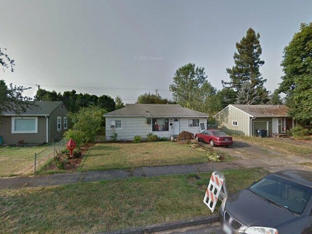 House image located at Springfield, OR 97477