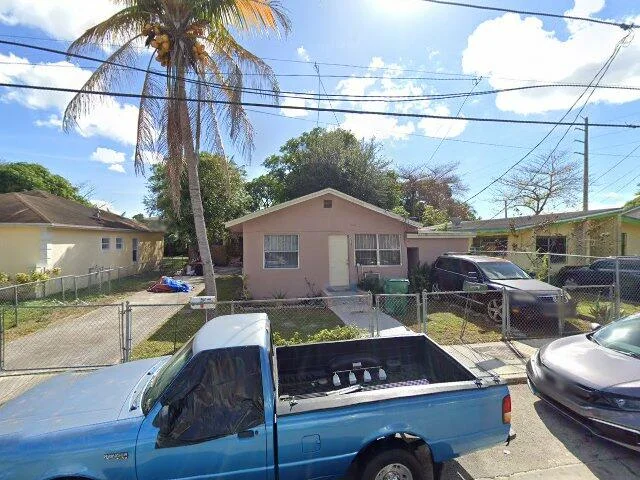 House image located at Miami, FL 33127