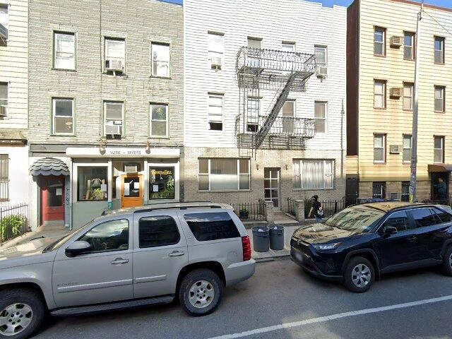 House image located at Dover, OH 44622