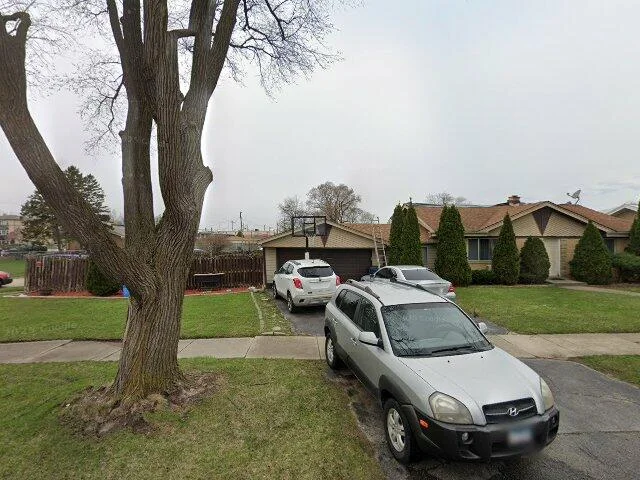 House image located at Alsip, IL 60803
