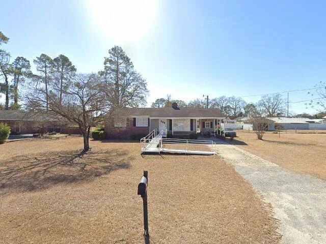 House image located at Dillon, SC 29536