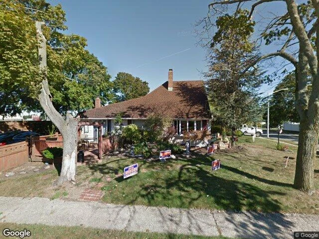 House image located at Levittown, NY 11756