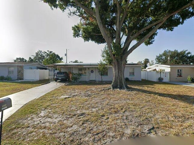 House image located at Tampa, FL 33614