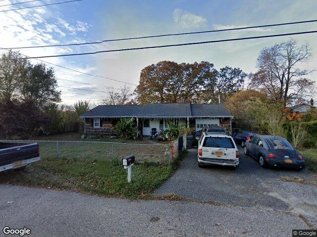 House image located at Mastic Beach, NY 11951