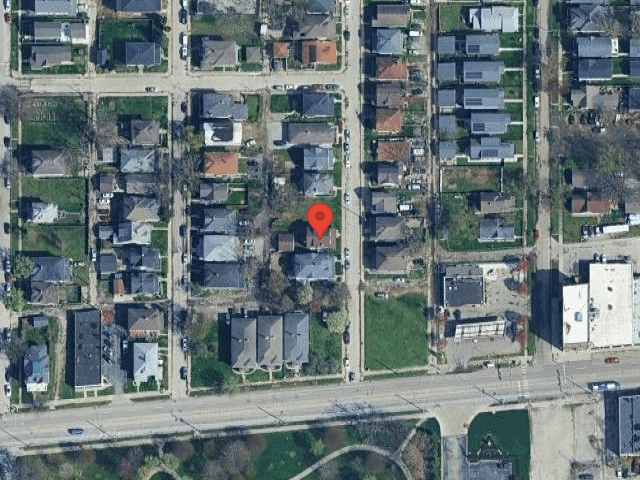 House image located at Indianapolis, IN 46201