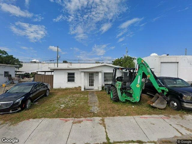 House image located at Miami, FL 33168