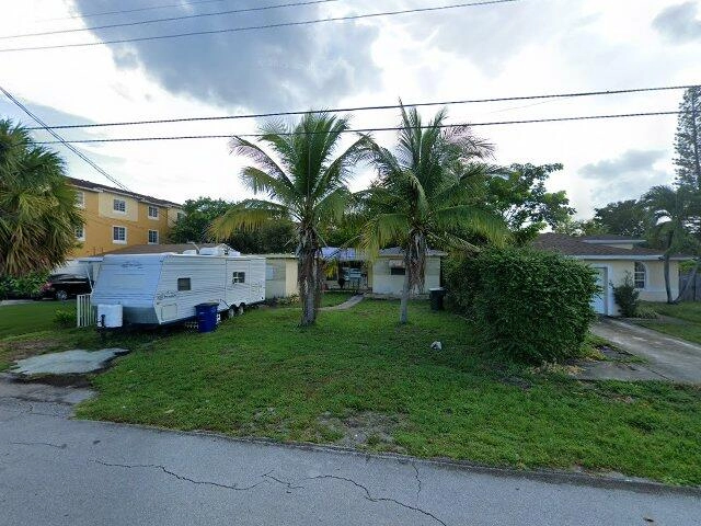 House image located at Hallandale, FL 33009