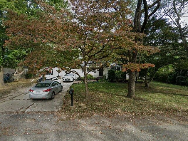 House image located at Bay Shore, NY 11706